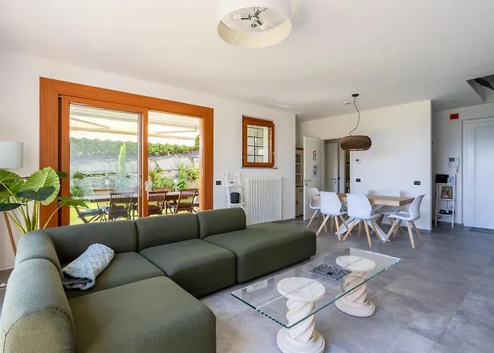 Relaxing Oasis With Private Pool & View Baveno